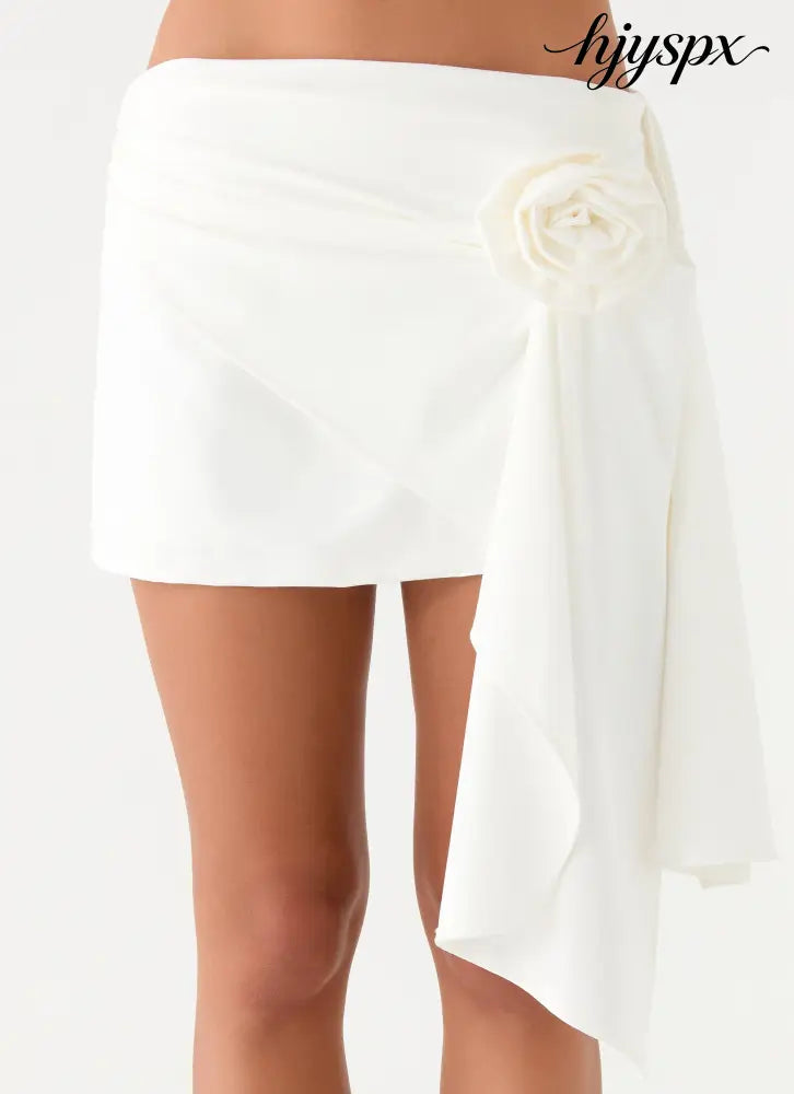 Ardyn Mini Skirt - White - Mini Skirt